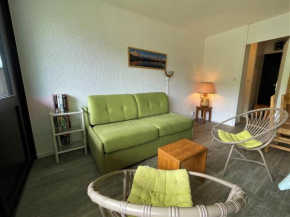 Appartement pour 6 pers, 38m², balcon sud, au pied des pistes, Les Menuires Croisette - FR-1-452-179 Les Ménuires